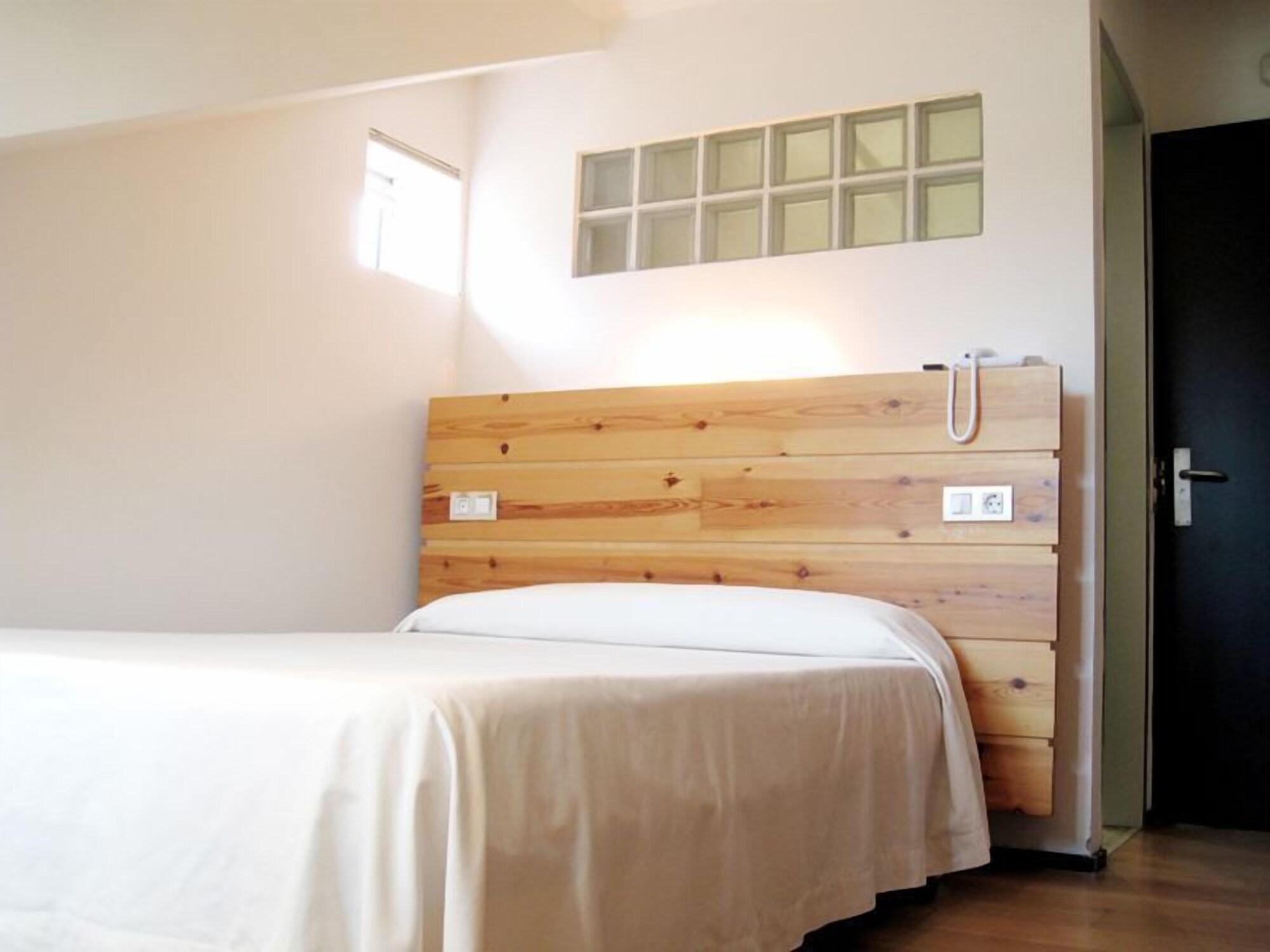 La Plaza II Hotell Luanco Eksteriør bilde