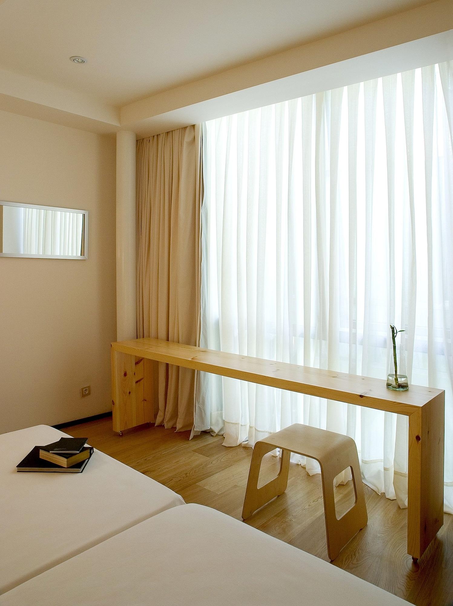La Plaza II Hotell Luanco Eksteriør bilde