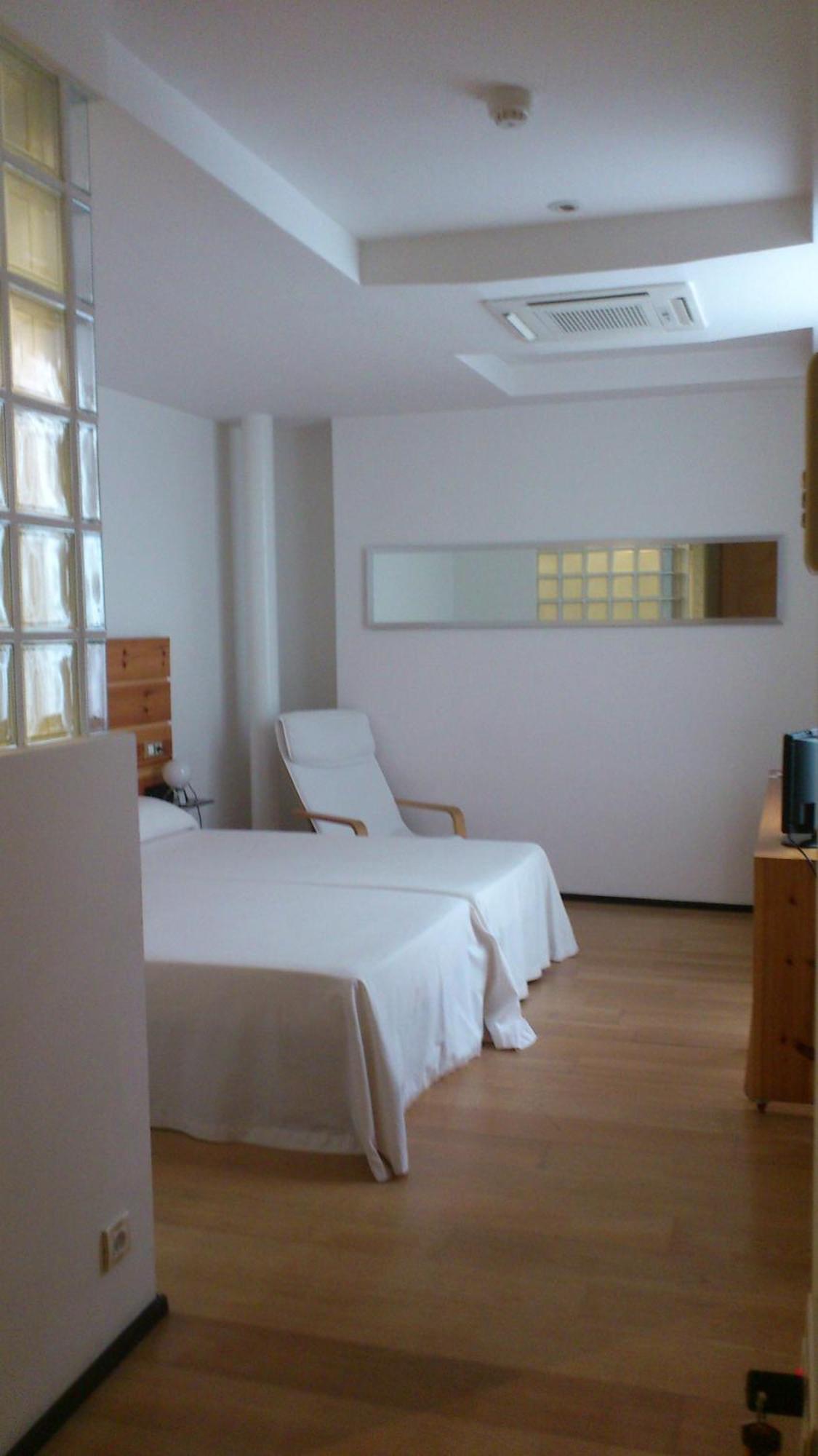 La Plaza II Hotell Luanco Eksteriør bilde