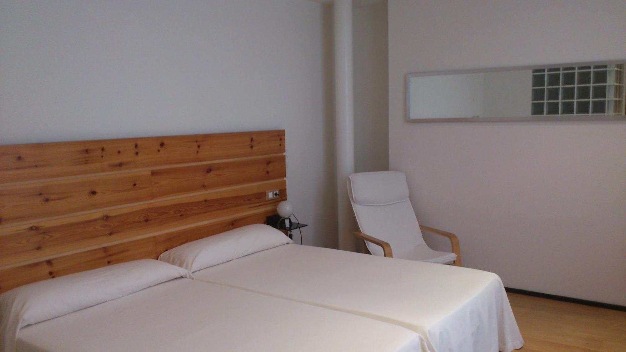 La Plaza II Hotell Luanco Eksteriør bilde