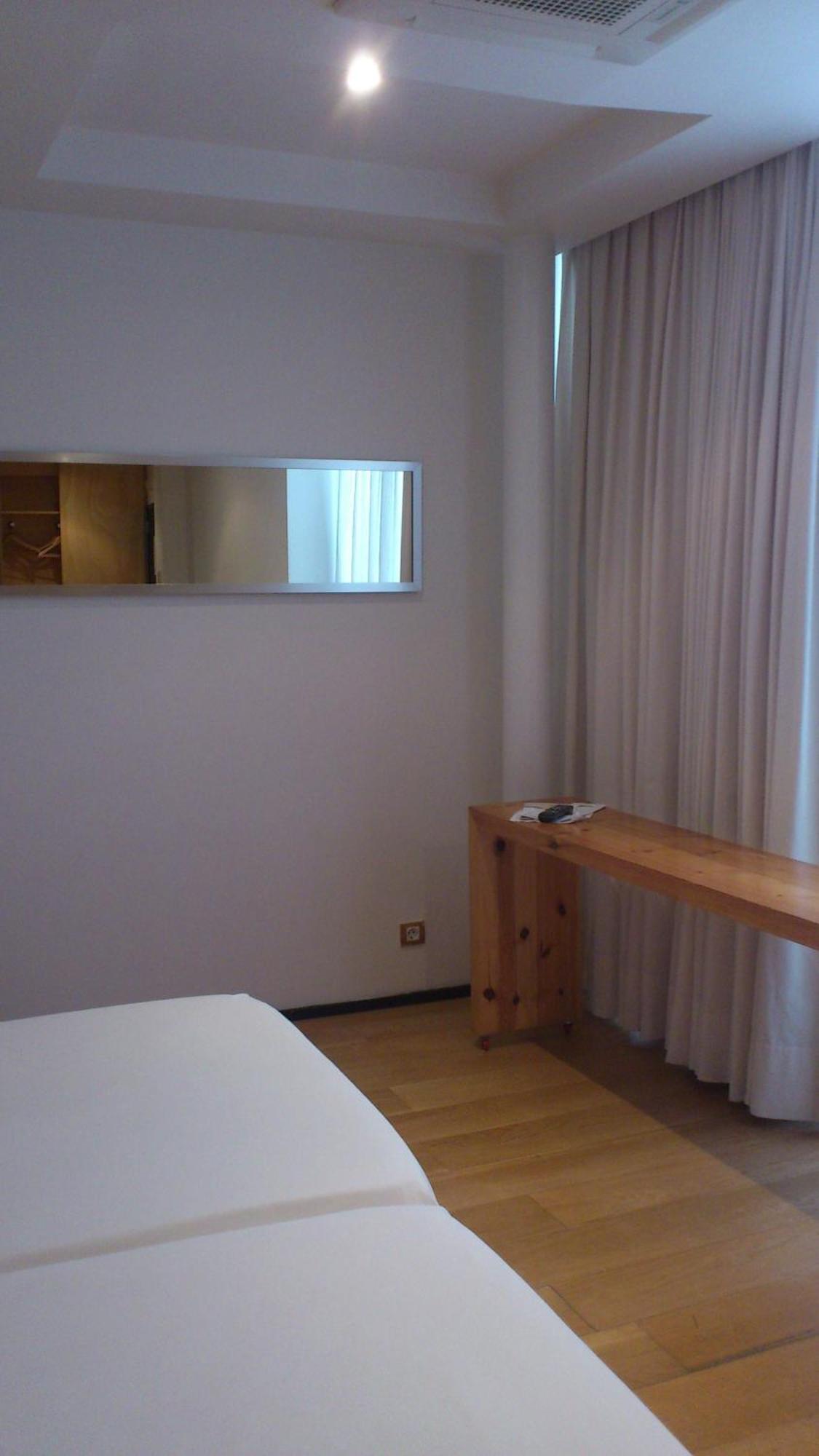 La Plaza II Hotell Luanco Eksteriør bilde