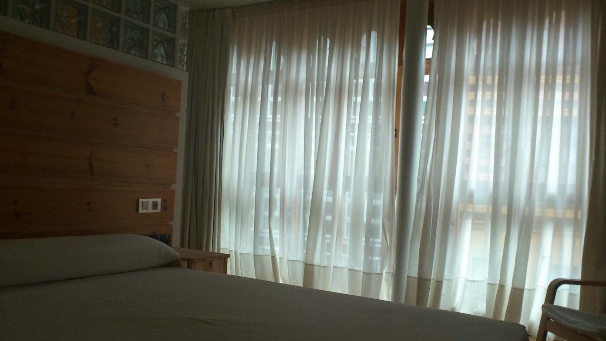La Plaza II Hotell Luanco Eksteriør bilde