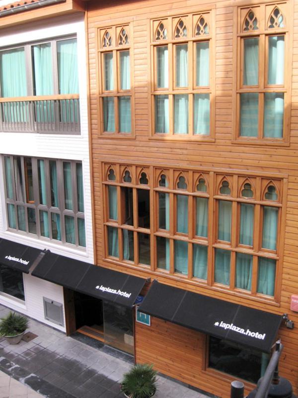 La Plaza II Hotell Luanco Eksteriør bilde